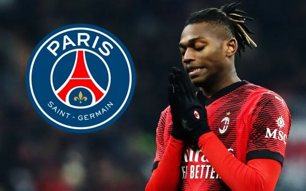 Milan Holds Firm on Leao Price Amid PSG Interest
